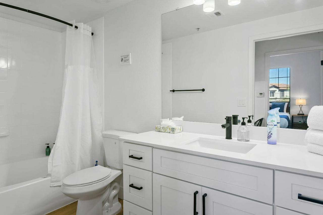 Cozysuites Glendale By The Stadium With Pool 03 Eksteriør bilde